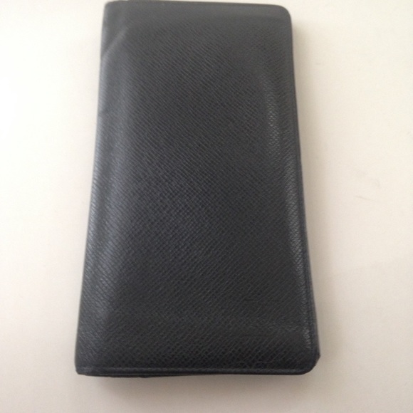 Louis Vuitton Handbags - Louis Vuitton, Black Taiga Leather Zip Long Wallet